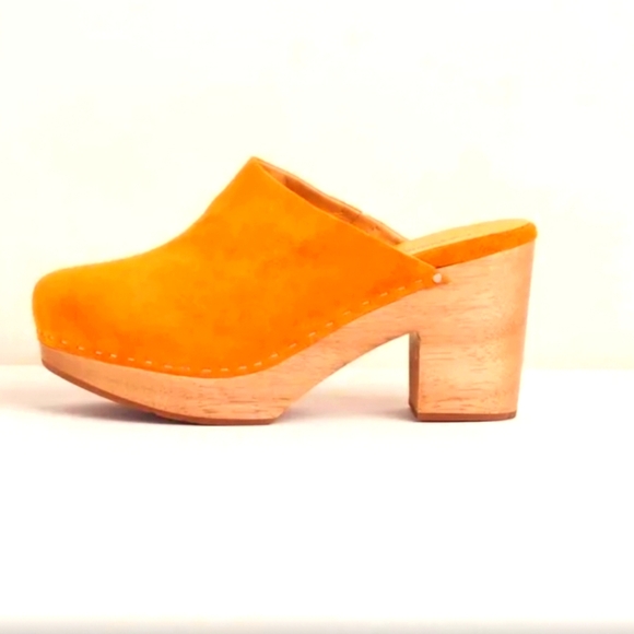 Charlotte Stone Marlo Clogs - Picture 2 of 9